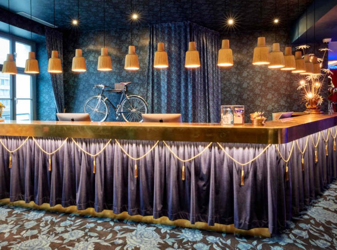 02_Schoene Aussichten Touristik - 25h_RoyalBavarian_SteveHerud_Reception_large6